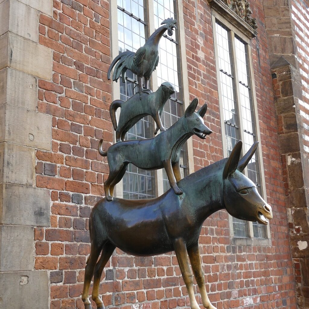 Das Bild zeigt eine Skulptur der Bremer Stadtmusikanten